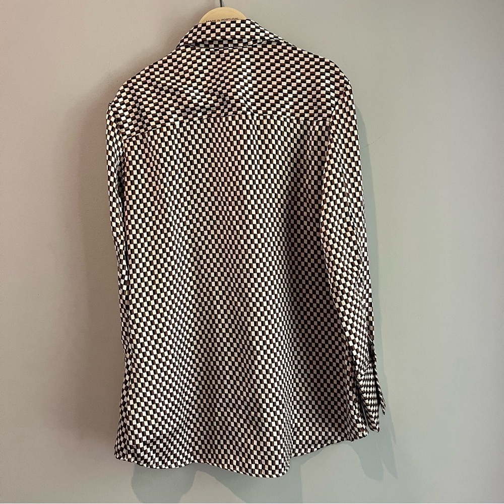 H&M long sleeve button up pattern blouse women’s size medium - Picture 4 of 6